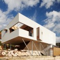 Suburban Beach House / David Barr + Ross Brewin Suburban Beach House / David Barr + Ross Brewin © Robert Frith