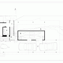 Suburban Beach House / David Barr + Ross Brewin Suburban Beach House / David Barr + Ross Brewin Floor Plan