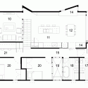 Suburban Beach House / David Barr + Ross Brewin Suburban Beach House / David Barr + Ross Brewin Floor Plan