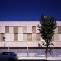 Apartamentos Turísticos y Local Comercial en Valdelagrana / SV60 Arquitectos © Jesús Granada