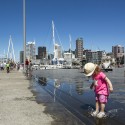 New Zealand Architecture Award Winners 2013 Annouced Karanga Plaza and Kiosk, Wynyard Quarter, Auckland, by Architectus / © Patrick Reynolds