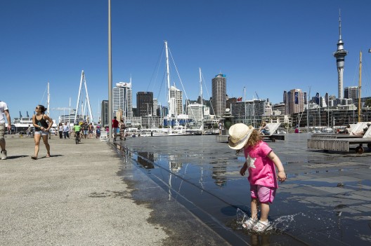 Karanga Plaza and Kiosk, Wynyard Quarter, Auckland, by Architectus / © Patrick Reynolds