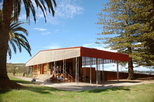 Rotoroa Exhibition Centre, Rotoroa Island, Auckland, by Pearson & Associates / © Kathrin Simon