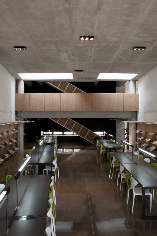 Courtesy of Solis Colomer arquitectos