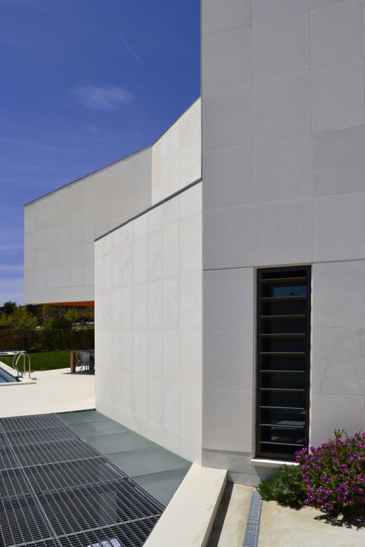 Courtesy of Cobaleda & García Arquitectos