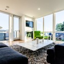 Aurea Residence / Chris Pardo Design: Elemental Architecture Aurea Residence / Chris Pardo Design: Elemental Architecture © Dale Tu
