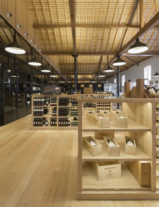 © Fernando Guerra + Sergio Guerra