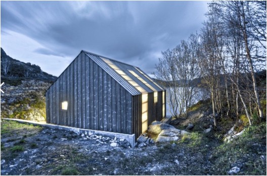 Boathouse by TYIN tegnestue / © Pasi Aalto