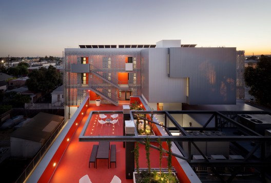 Multi-Family-Affordable Housing Award: 28th Street Apartments / Koning Eizenberg Architecture, Inc. © Eric Staudenmaier Photography