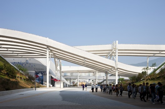 Courtesy of H Architecture