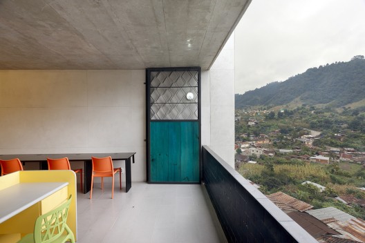 Courtesy of Solis Colomer arquitectos