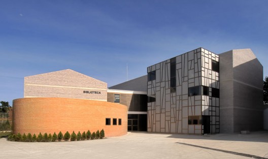 Courtesy of Solis Colomer arquitectos