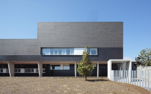 © Carles Muro + Charmaine Lay