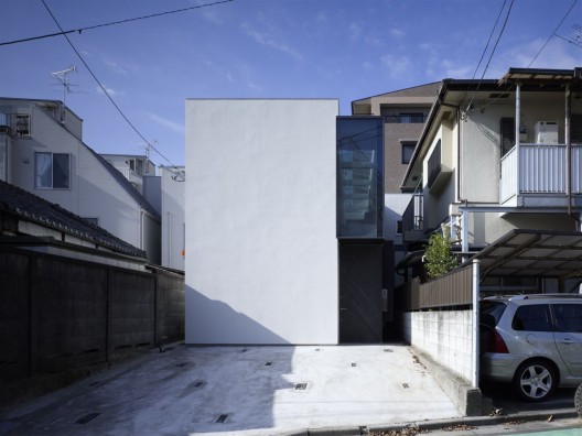 © Toshiyuki Yano