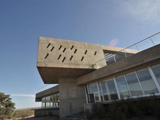© DV-Dutari-Viale Arquitectos