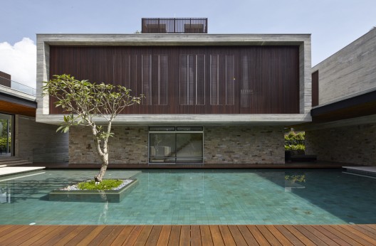 JKC2 / ONG&ONG Pte Ltd / © Aaron Pocock
