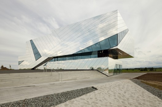 Courtesy of Holzer Kobler Architekturen
