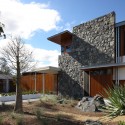 One Wybelenna / Shaun Lockyer Architects One Wybelenna / Shaun Lockyer Architects © Scott Burrows