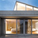 RAINHA / Atelier d’Architecture Bruno Erpicum & Partners RAINHA / Atelier d’Architecture Bruno Erpicum & Partners © Jean-Luc Laloux