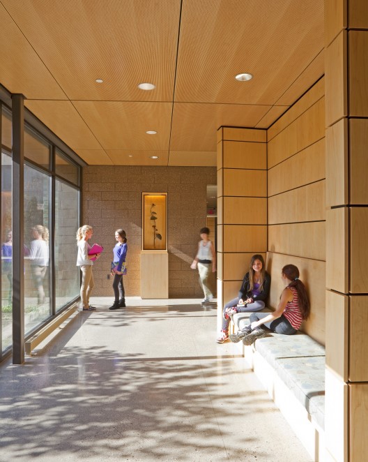 Cranbrook Kingswood Girls’ Middle School; Bloomfield Hills, Michigan / Lake|Flato Architects © Frank Ooms
