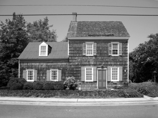 Original House. Image Courtesy of Robert M. Gurney Architect