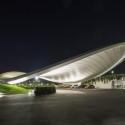 Autostadt Roof and Service Pavilion / Graft Architects © Tobias Hein