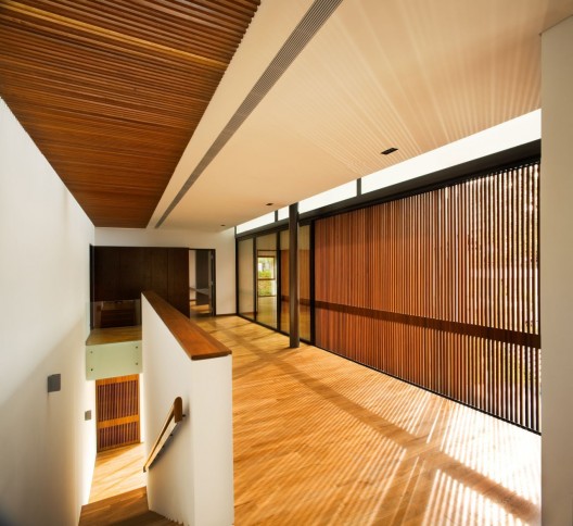 © Patrick Bingham Hall
