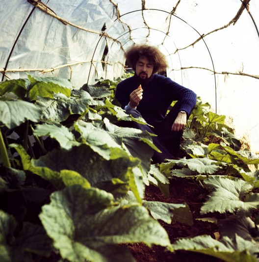 Carlo Caldini in the vegetable garden, S-Space Mondial Festival, 1971