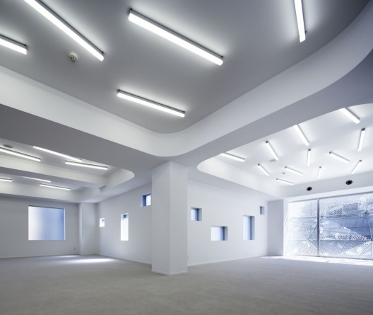© nacasa & partners Inc.