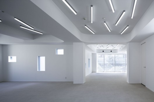 © nacasa & partners Inc.