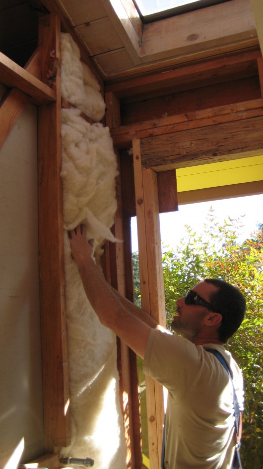 Softbatts Sheep's Wool Insulation. Image Courtesy of Bellwether Materials via Cradle to Cradle