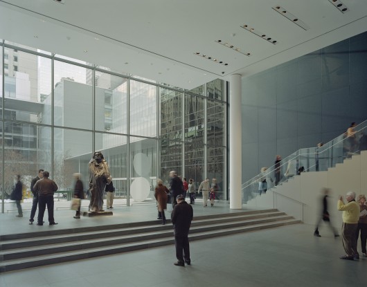 View of the lobby overlooking the Sculpture Garden. Image © Timothy Hursley