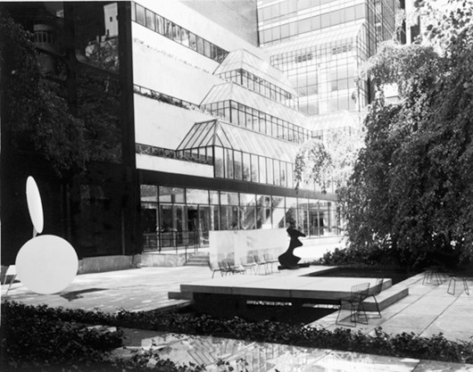 Cesar Pelli's west wing expansion, 1984. Image © MoMA