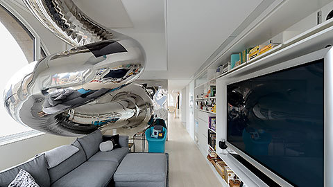 SkyHouse by David Hotson Architect / © Eric Laignel