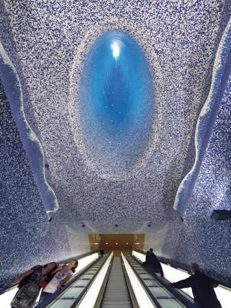 via Oscar Tusquets Blanca and M.N.Metropolitana di Napoli Spa. Image Courtesy of Arena International