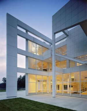 The Atheneum, New Harmony, Indiana. Image © Scott Frances, Courtesy of Richard Meier & Partners