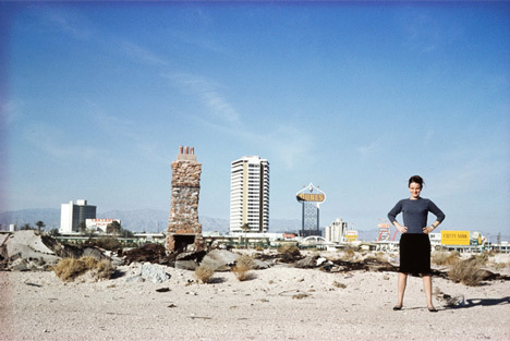 Denise Scott Brown outside Las Vegas in 1966; photograph from the Archives of Robert Venturi and Denise Scott Brown. Image © Frank Hanswijk