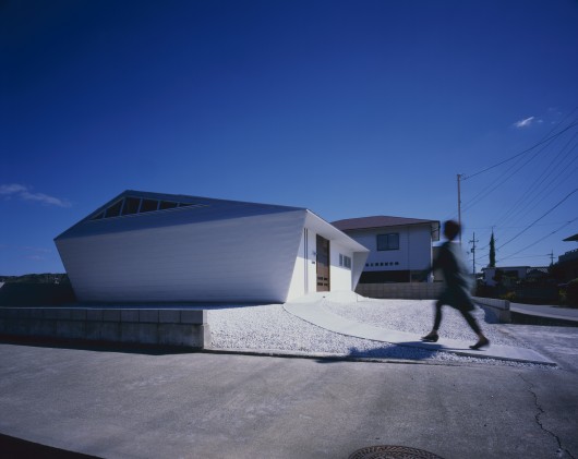 © Kaori Ichikawa