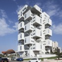 Z Design Building / Amir Mann–Ami Shinar Architects and Planners © Dana Polo