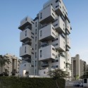 Z Design Building / Amir Mann–Ami Shinar Architects and Planners © Dana Polo