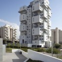Z Design Building / Amir Mann–Ami Shinar Architects and Planners © Dana Polo