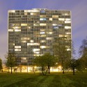 AD Classics: Lafayette Park / Mies van der Rohe AD Classics: Lafayette Park / Mies van der Rohe © James Griffioen