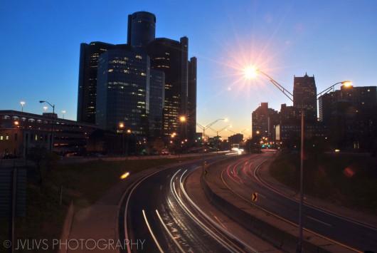 Detroit's I-375. Via Flickr CC User. Image © Bob Julius