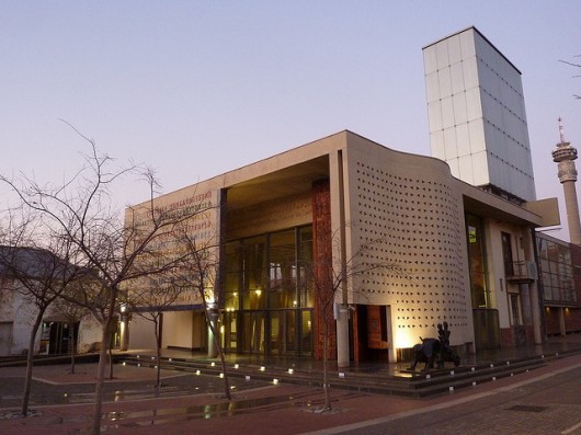 The Constitutional Court of South Africa, by Urban Solutions and OMM Design Workshop. Image © Flickr CC User fromagie