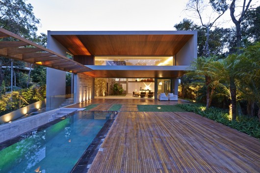 Courtesy of Anastasia Arquitetos