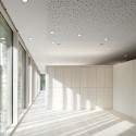 Ordination Vienna Woods / Juri Troy Architects Ordination Vienna Woods / Juri Troy Architects © Kurt Kuball