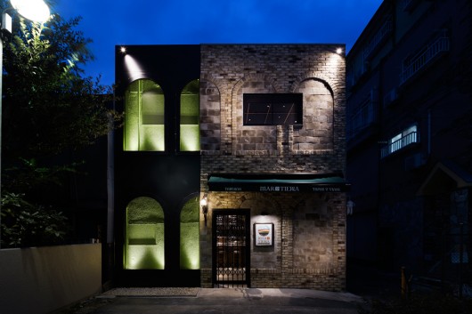 © Satoru Umetsu/ Nacasa&Partners
