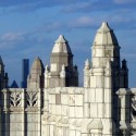 AD Classics: Woolworth Building / Cass Gilbert AD Classics: Woolworth Building / Cass Gilbert Exterior detail. Image © Aaron Sylvan