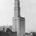 AD Classics: Woolworth Building / Cass Gilbert AD Classics: Woolworth Building / Cass Gilbert View of Woolworth Building and surrounding buildings (ca. 1913), via Wikimedia Commons