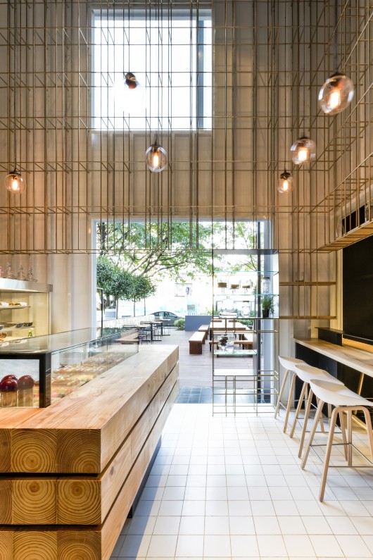 Shenzhen Deli / Linehouse